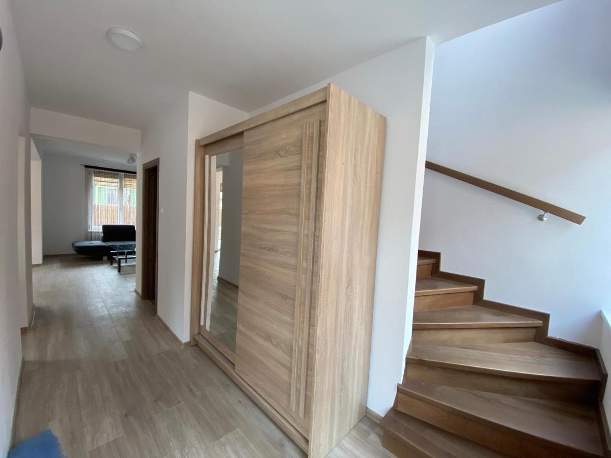 Fenyo Apartman House Ii. Odorheiu Secuiesc Buitenkant foto