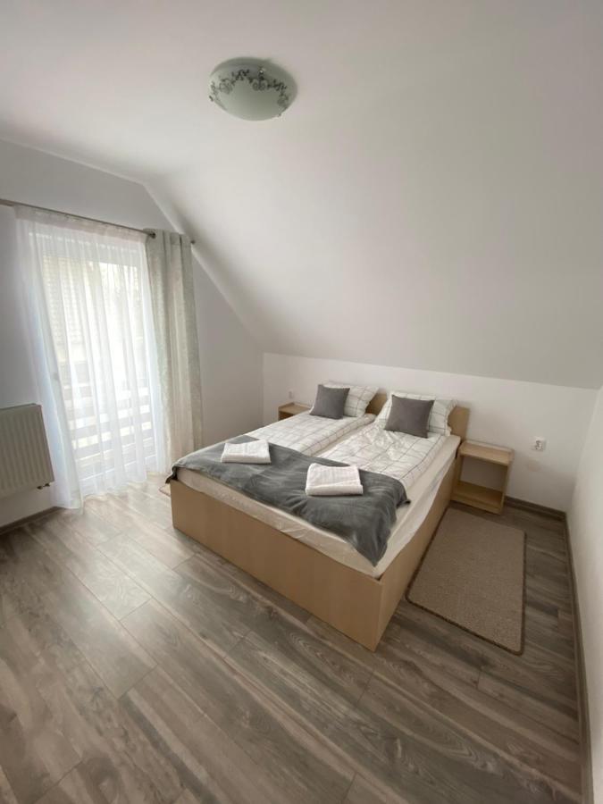 Fenyo Apartman House Ii. Odorheiu Secuiesc Buitenkant foto