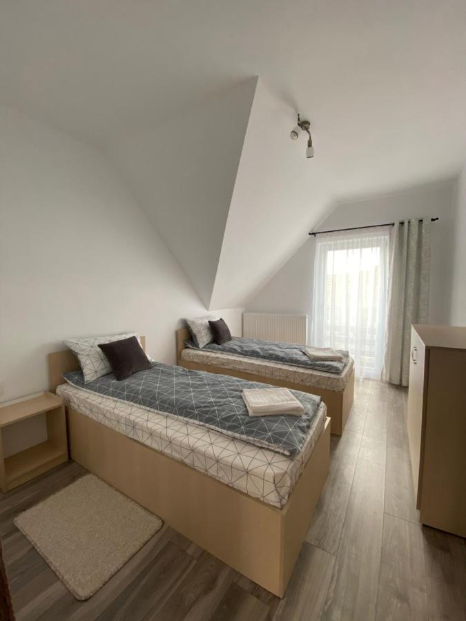 Fenyo Apartman House Ii. Odorheiu Secuiesc Buitenkant foto